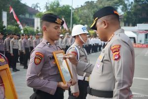 Polresta Tangerang tindak 10 anggotanya langgar kode etik