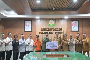 Aceh terima bantuan bencana Rp500 juta dari Pemkot Makassar