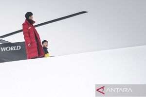 Unik, wisata es dan salju berpadu dengan mata air panas di Shenyang