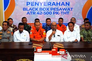 Populer sepekan, longsor di Cisarua hingga black box pesawat ATR ditemukan