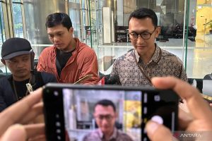 KPK imbau pengepul kembalikan uang bukan ke calon perangkat desa Pati