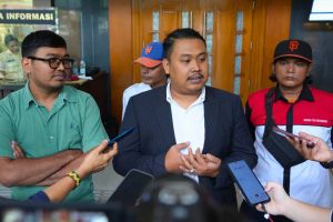 Pengamat: KPK-PPATK tepat sasar jantung masalah pengurusan cukai rokok