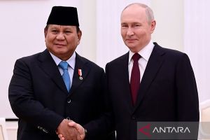 Kemarin, kunjungan Presiden di Rusia hingga isu merger NasDem