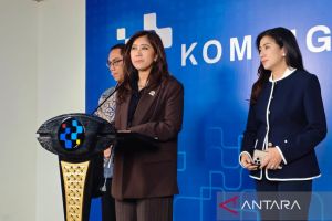 Menkomdigi sebut Roblox dan YouTube belum patuhi PP Tunas