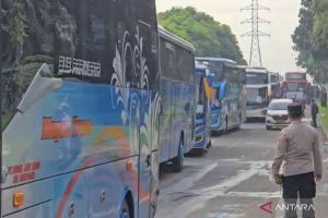 18.860 buruh Cikarang bergabung di Monas peringati May Day