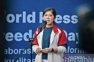 Menkomdigi tegaskan jurnalis jaga kebenaran di tengah arus informasi