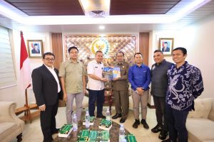 DPRD Jabar serahkan aspirasi pencabutan moratorium pemekaran ke DPD RI