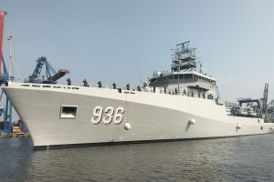 TNI AL terima KRI penyelamat kapal selam pertama di Indonesia