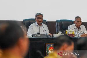 KPK minta kepala daerah stop THR dan hibah ke instansi vertikal