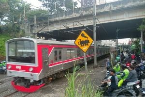 Sembilan pintu kereta ilegal di Banten akan ditutup