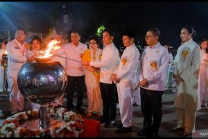 Menpar ajak masyarakat jadikan Waisak momentum perkuat nilai kebajikan