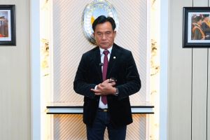 Menko Yusril sebut Presiden pantau kasus korupsi di sektor Imigrasi