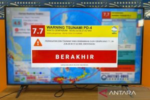 Peringatan tsunami di Gorontalo Utara berakhir warga kembali ke rumah
