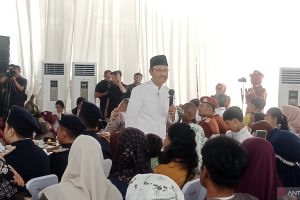 Mensos sambut orang tua dan calon siswa Sekolah Rakyat di Pekanbaru