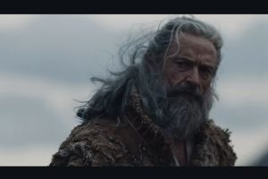 Hugh Jackman tampil berambut panjang di film The Death of Robin Hood