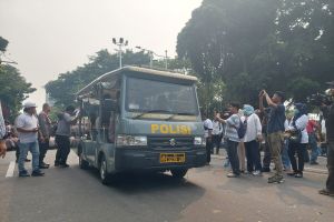 Polisi fasilitasi dua perwakilan peserta aksi damai temui pihak BGN