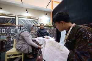BNI Bawa Mitra Binaan Batik ke Puspa Nuswantara 2026