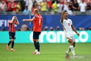 FIFA bantah bola sentuh kabel pada gol Inggris ke gawang Norwegia