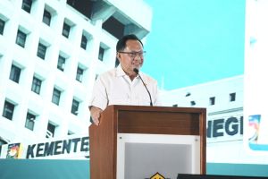 Mendagri: Kades kompeten hadirkan desa mandiri dan bendung urbanisasi