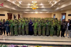 Khofifah dorong Muslimat NU bertransformasi ke dakwah digital