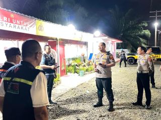 Kapolres periksa Posyan dan Pospam Nataru