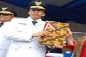 SERAHKAN BANTUAN