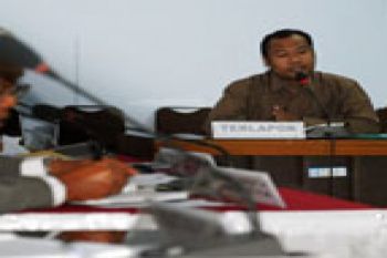 SIDANG ANGGOTA KPU LOTIM