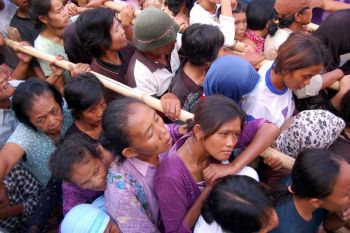 Penduduk miskin Jateng berkurang 10.200 orang