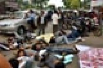 DEMO KORUPSI DI NTB