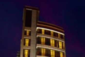 Green Hotel Pertama di Manado