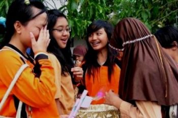 Valentine Dan HIV/Aids