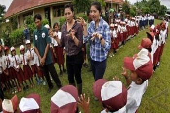 Kunjungi Sekolah Dasar