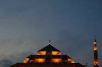 832 Imam Masjid Batam Diberi Insentif