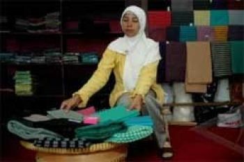 112 Usaha Mikro di Batam Terima Dana Bergulir