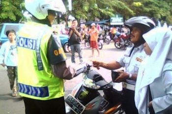 Polres Solok Tilang 4.173 Kendaraan Sepanjang 2016