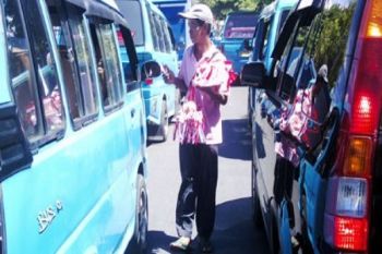 Asesoris HUT RI