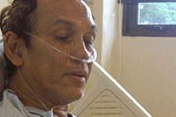 Presiden Utus Staf Khusus Besuk Franky Sahilatua