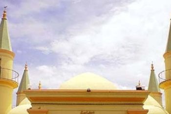Menara dan Kubah Masjid Raya Sultan Riau, Tanjungpinang