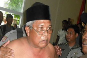 Pinem Terpidana Kasus Penambangan Bauksit Protes Putusan Pengadilan