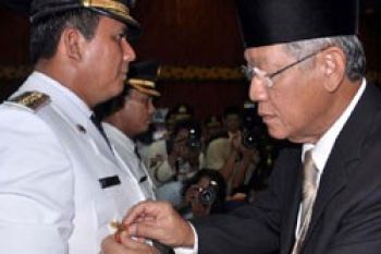 Ansar-Khazalik Janji Kembangkan Investasi di Bintan