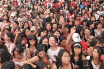 20.000 Orang Ramaikan Penggung Gembira Kemerdekaan di KBRI Singapura