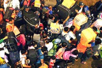 Puncak Arus Mudik dari Bintan ke Jakarta dengan KM Bukit Raya 