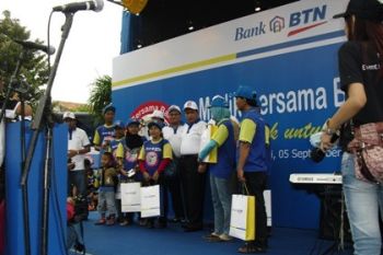 MUDIK LEWAT LAUT