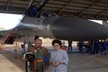 MENJAJAL SUKHOI