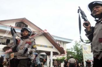 TAWURAN MAHASISWA