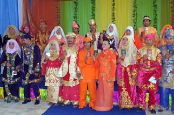 12 Pengantin di Tanjungpinang Nikah Massal