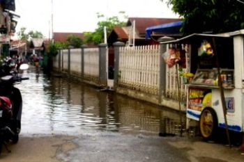 Karang Mumus Meluap
