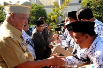 Perhatian Guru Berprestasi