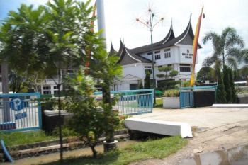 Sejumlah Keberhasilan Diawal Kepemimpinan Pasangan Bareh Solok