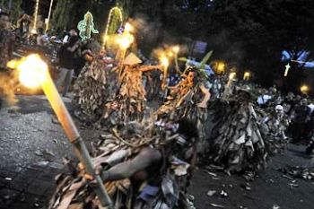 FESTIVAL DENPASAR 2010